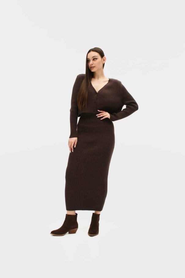 Костюм вʼязаний з довгою спідницею та кардиганом