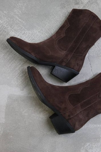 Ковбойки замшеві