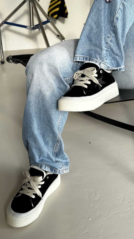 Кеди на хутрі Space Girl