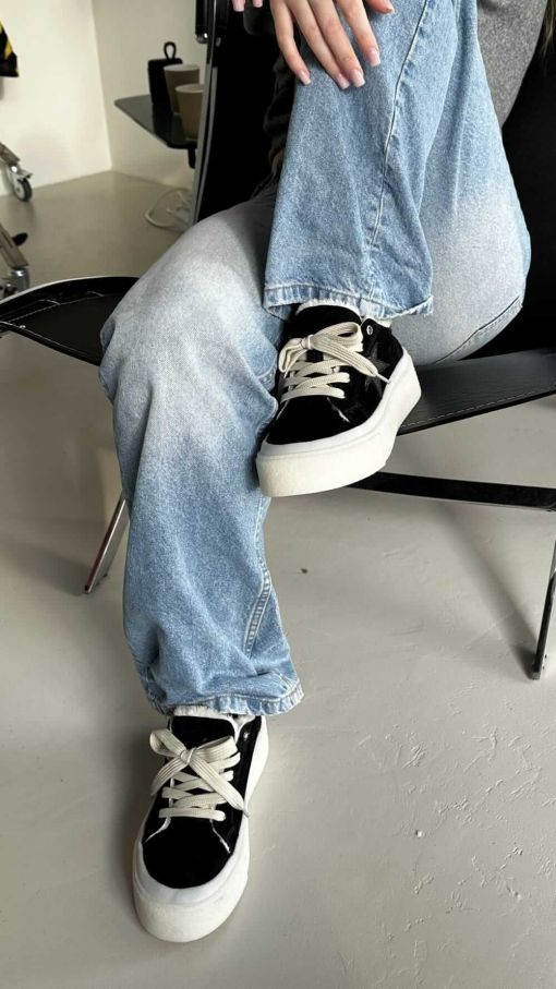 Кеди на хутрі Space Girl