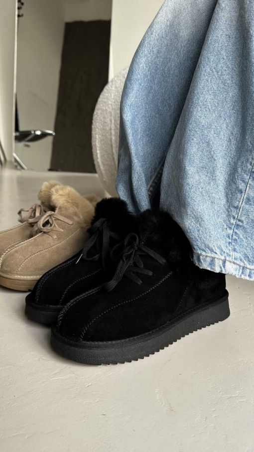 Уггі Forma чорні