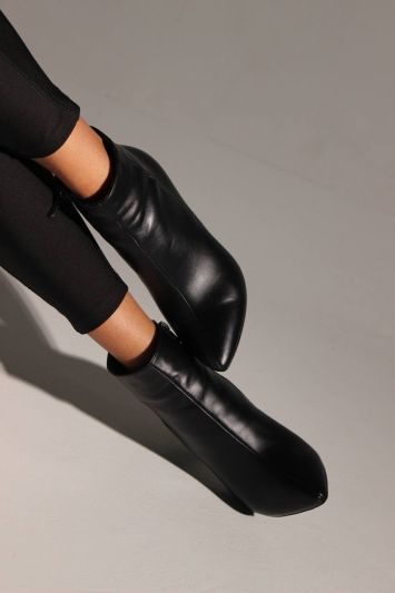 Туфлі замшеві Velorа