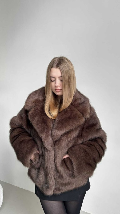 Шуба коричнева