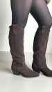 Ковбойки шоколадні високі
