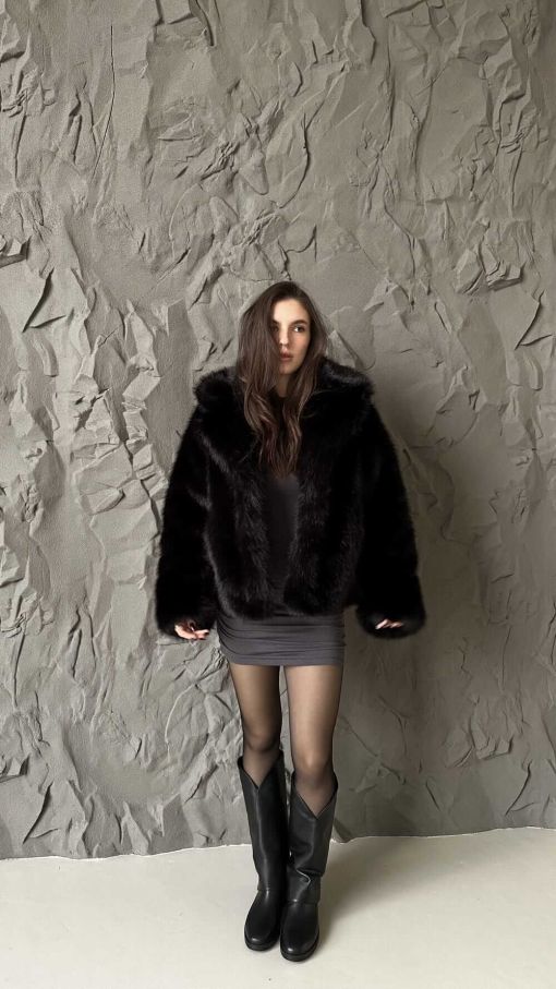 Шуба чорна