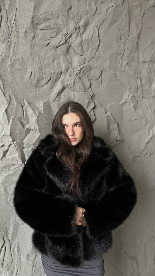 Шуба чорна