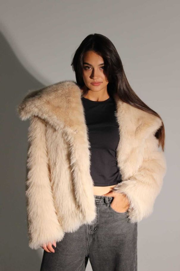 Шуба бежева