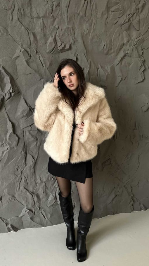 Шуба молочна