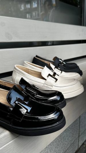 Лофери лакові