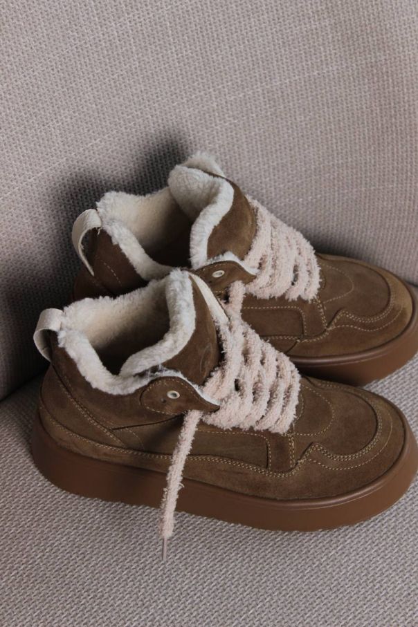 Високі кеди на хутрі