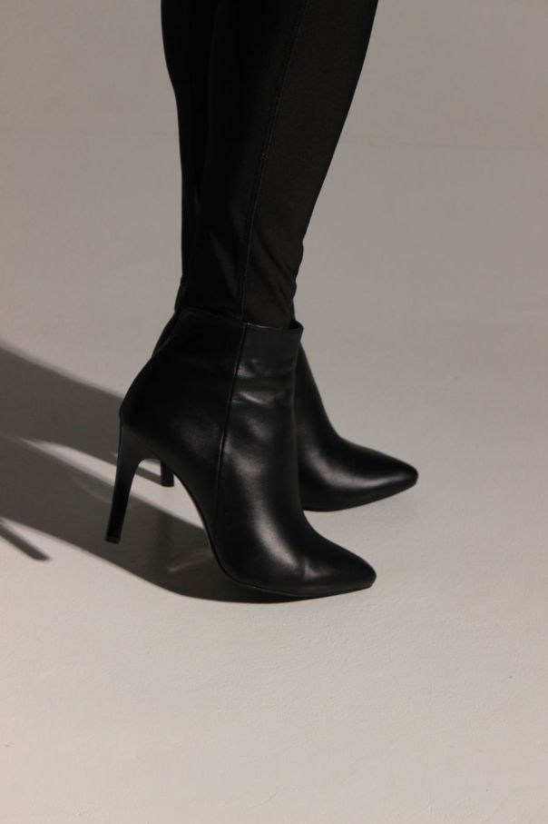 Туфлі замшеві Velorа