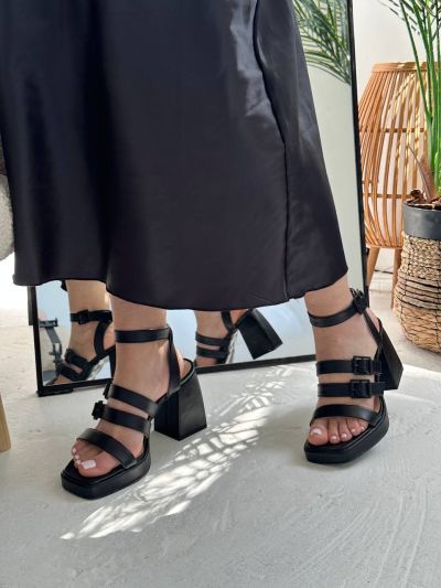 Босоніжки Juno 