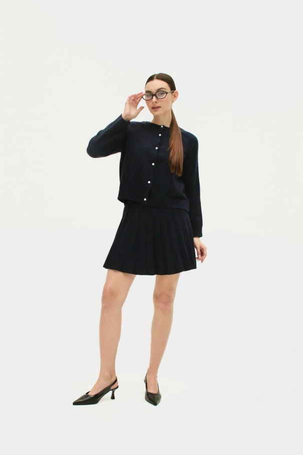 Костюм вʼязаний з короткою спідницею та кардиганом