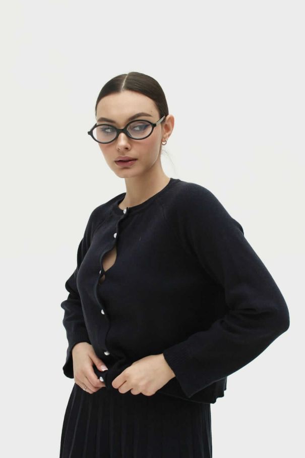 Костюм вʼязаний з короткою спідницею та кардиганом