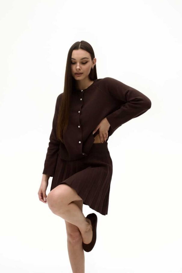 Костюм вʼязаний з короткою спідницею та кардиганом