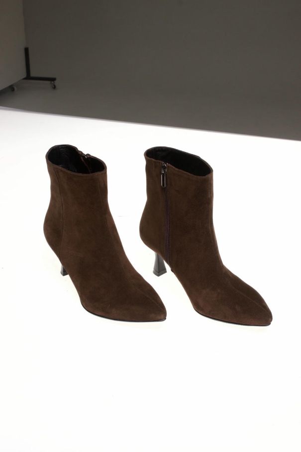 Черевики на підборі шоколадні