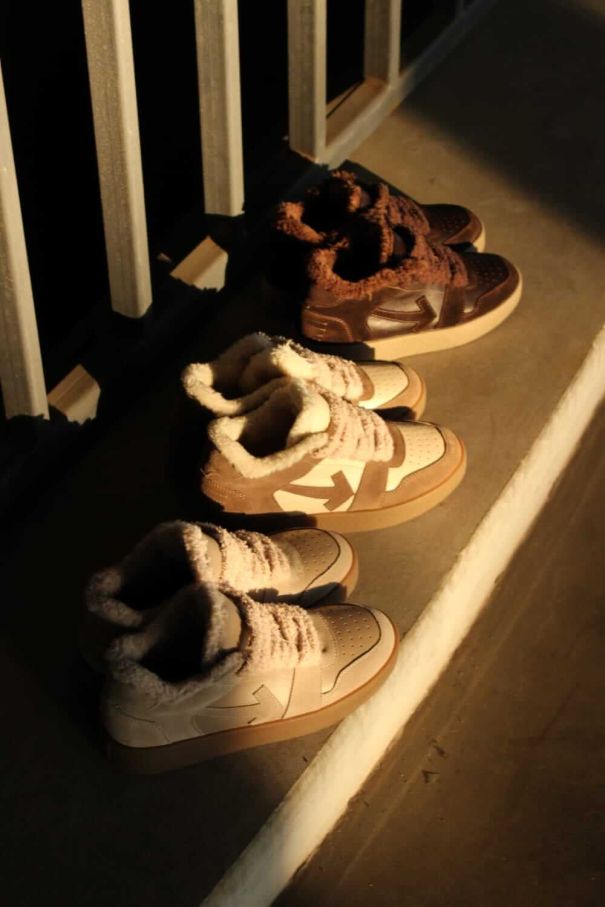 Кеди на хутрі Frostline