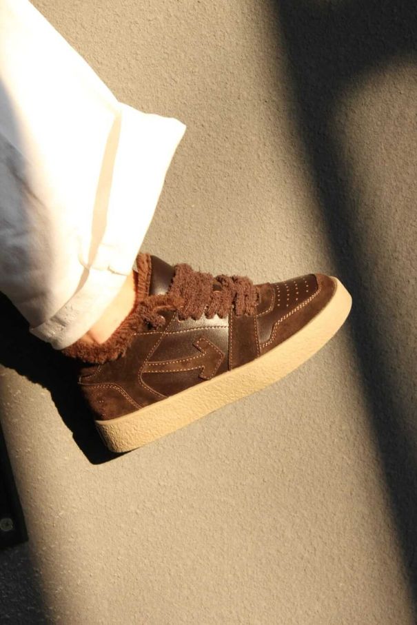 Кеди на хутрі Frostline